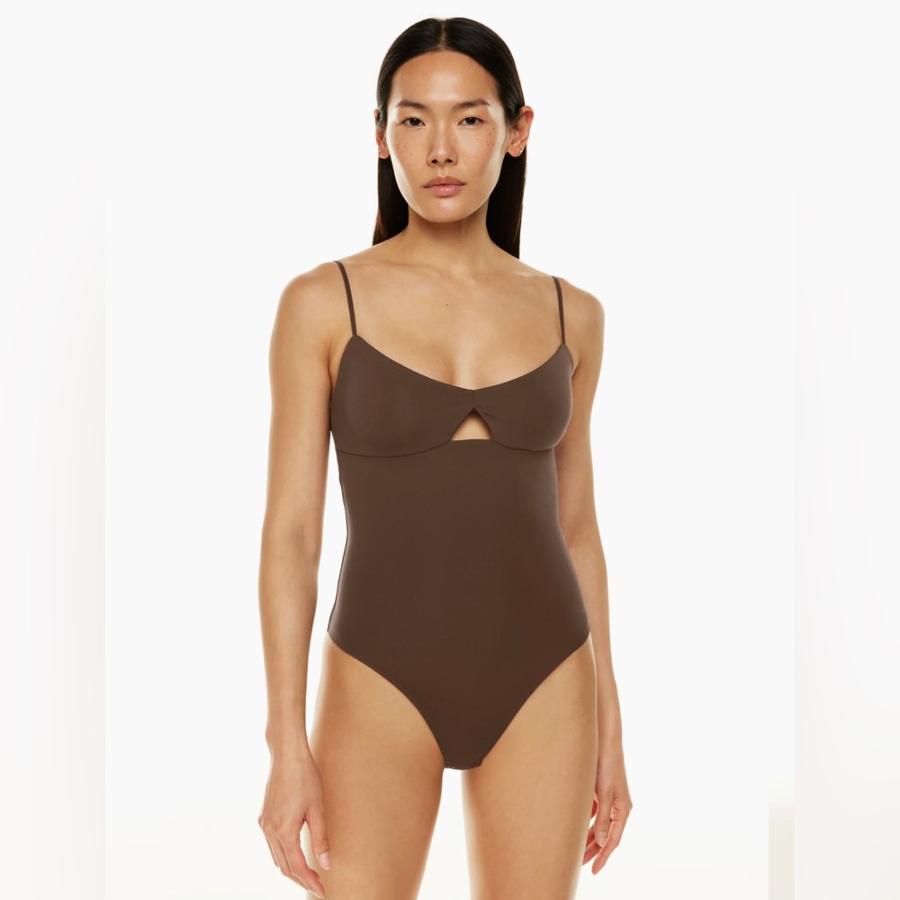 Aritzia Babaton Novus Contour Bodysuit in Espresso (size M) - NWOT